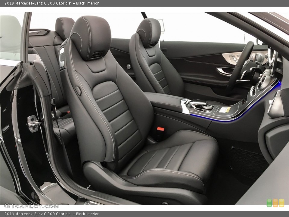 Black Interior Photo for the 2019 Mercedes-Benz C 300 Cabriolet #129541508