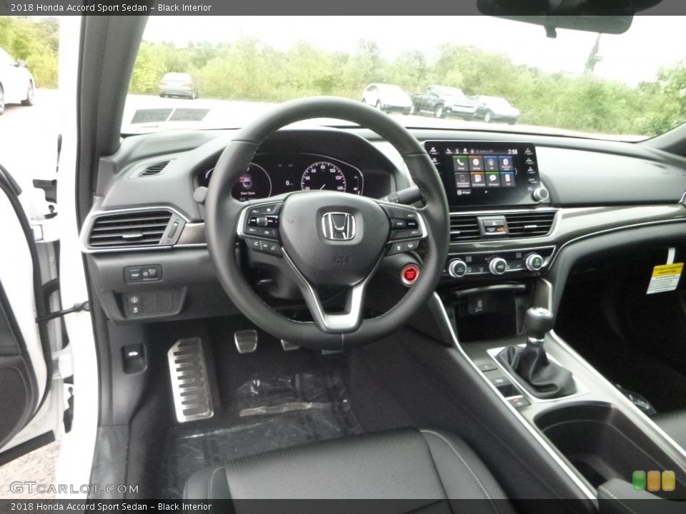 Black Interior Photo for the 2018 Honda Accord Sport Sedan #129565038