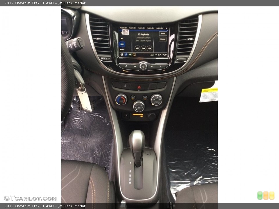 Jet Black Interior Controls for the 2019 Chevrolet Trax LT AWD #129576120