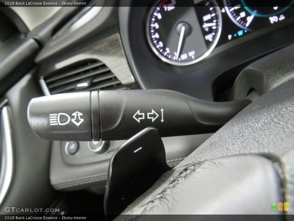 Ebony Interior Controls for the 2018 Buick LaCrosse Essence #129581928