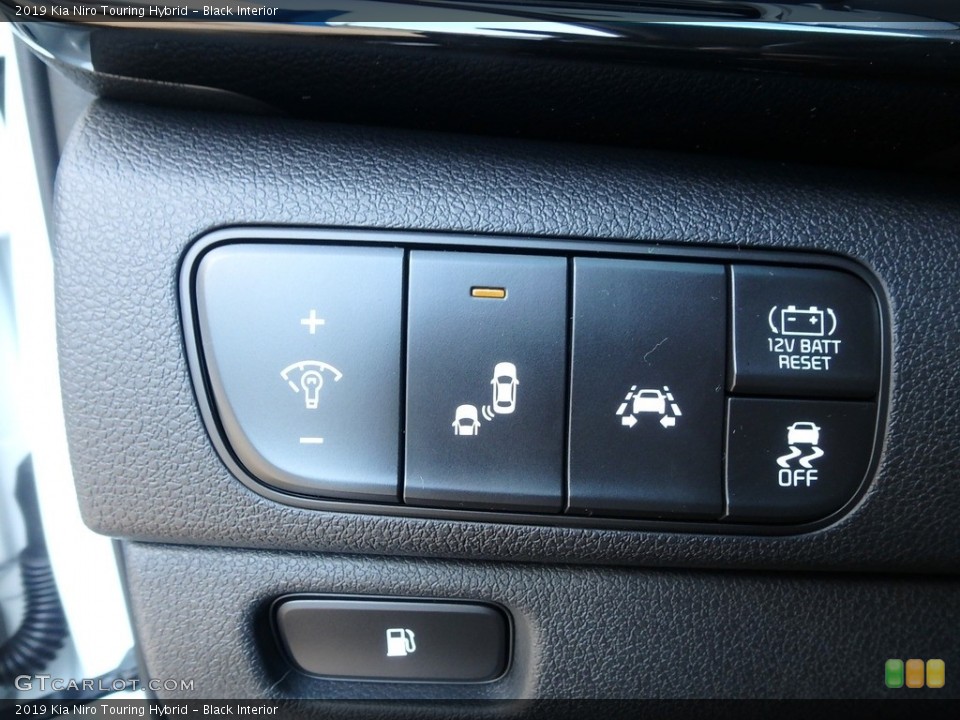 Black Interior Controls for the 2019 Kia Niro Touring Hybrid #129587394