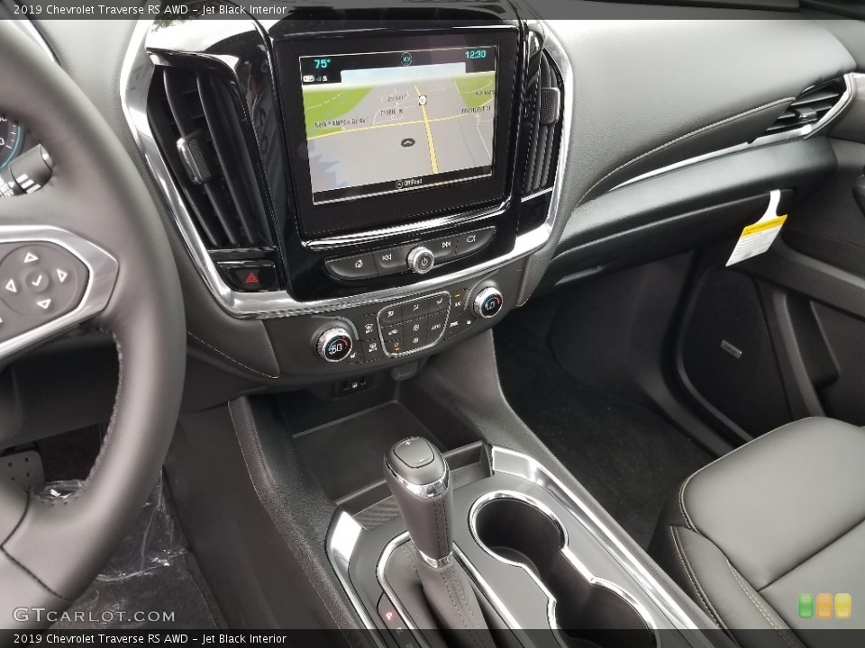 Jet Black Interior Navigation for the 2019 Chevrolet Traverse RS AWD #129606895