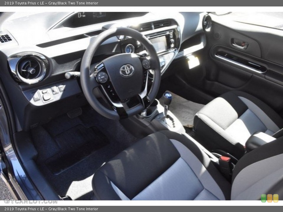 Gray/Black Two Tone Interior Photo for the 2019 Toyota Prius c LE #129607942