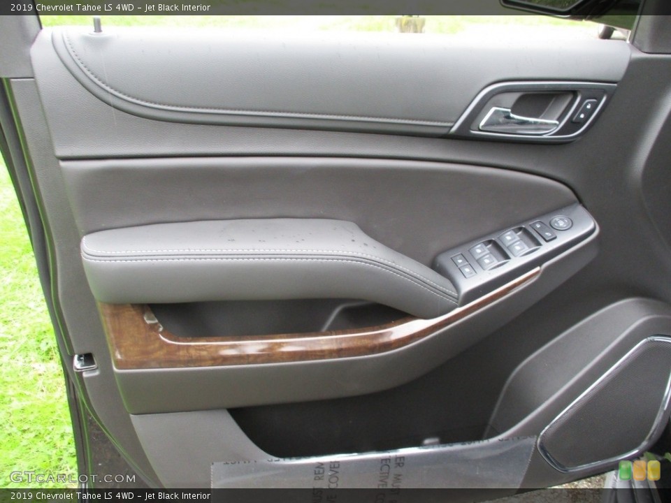 Jet Black Interior Door Panel for the 2019 Chevrolet Tahoe LS 4WD #129621410