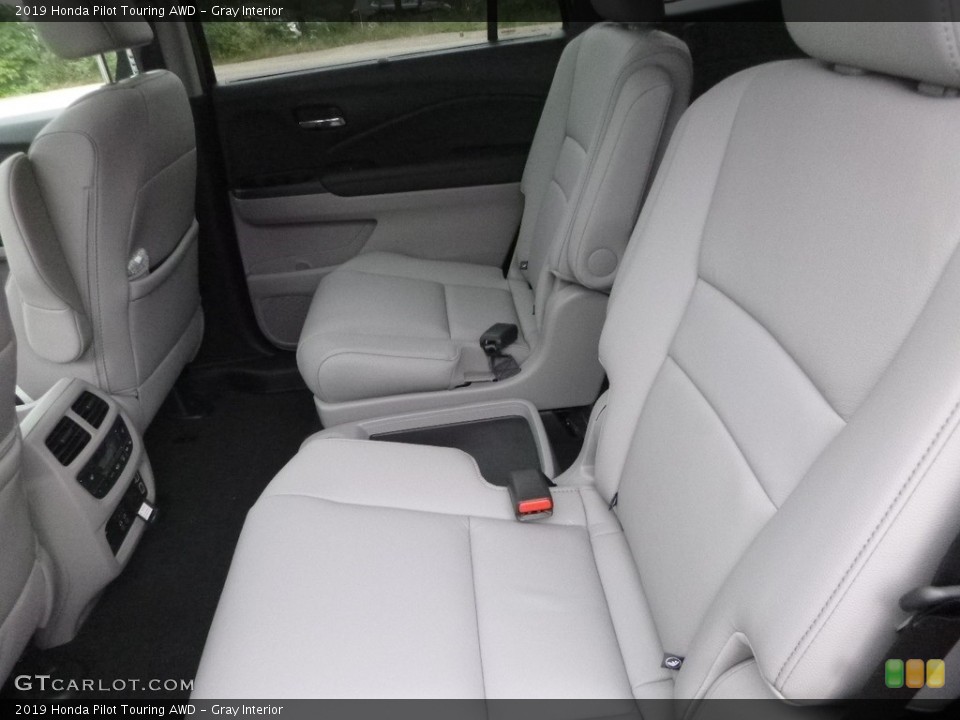 Gray Interior Rear Seat for the 2019 Honda Pilot Touring AWD #129621656
