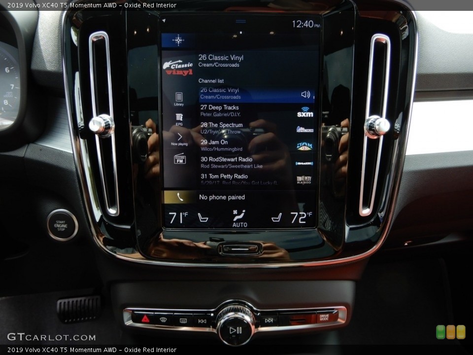 Oxide Red Interior Controls for the 2019 Volvo XC40 T5 Momentum AWD #129634007