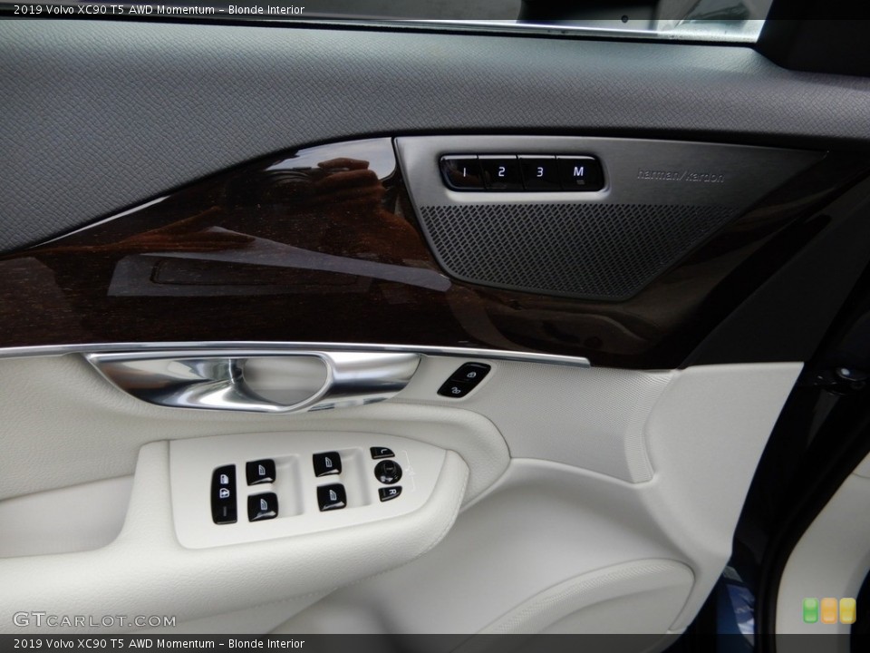 Blonde Interior Door Panel for the 2019 Volvo XC90 T5 AWD Momentum #129634253