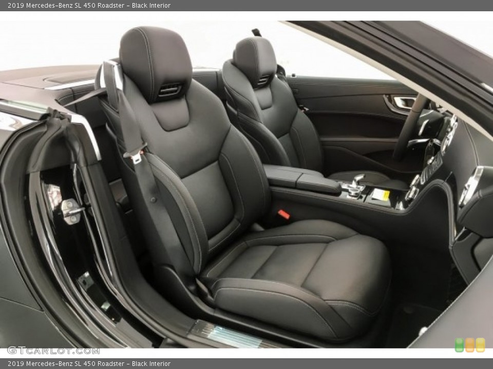Black Interior Photo for the 2019 Mercedes-Benz SL 450 Roadster #129644413