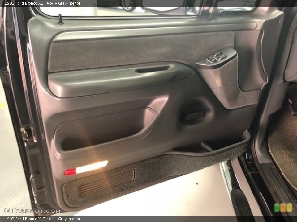 Grey Interior Door Panel for the 1992 Ford Bronco XLT 4x4 #129658051