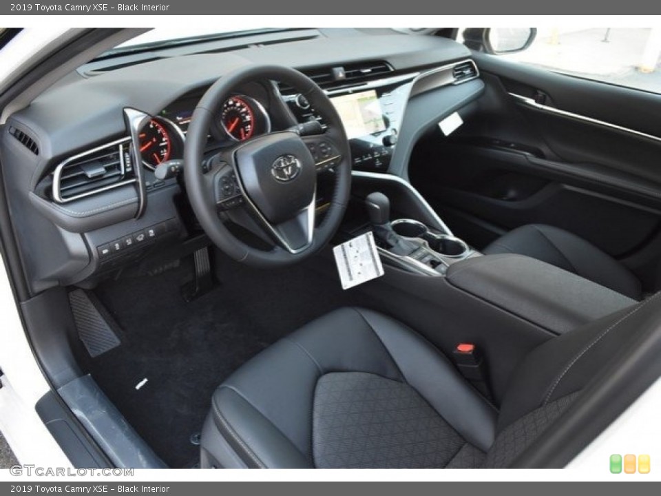 Black Interior Photo for the 2019 Toyota Camry XSE #129662236