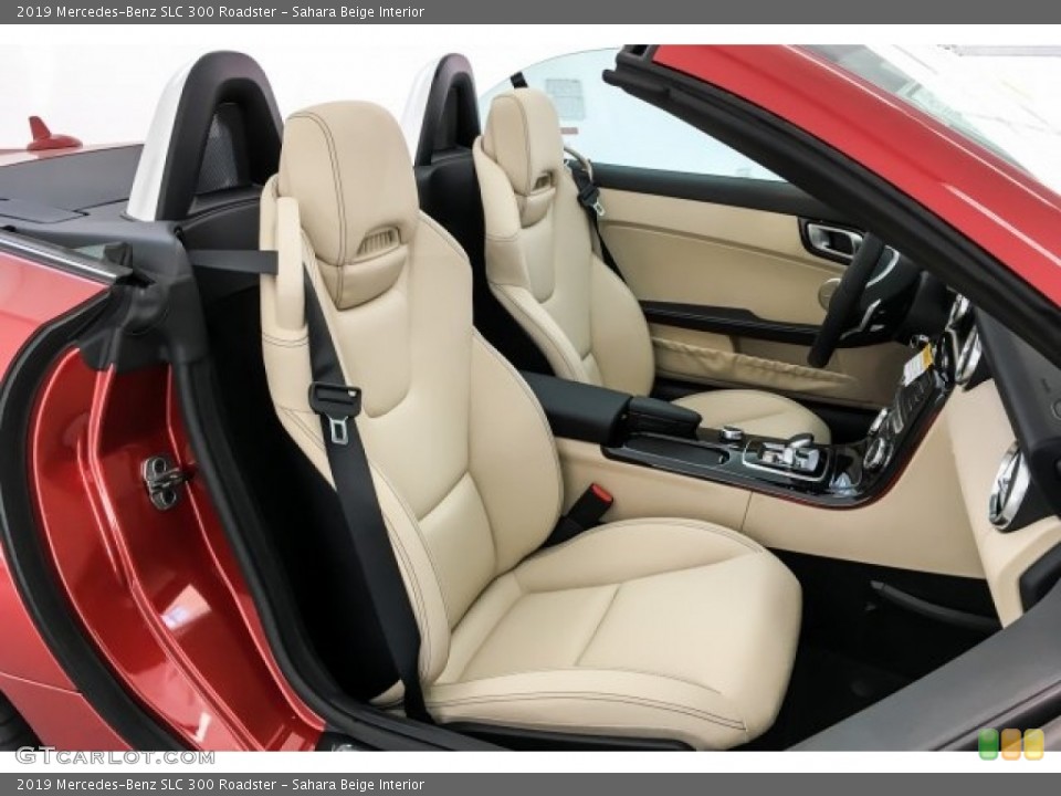 Sahara Beige Interior Photo for the 2019 Mercedes-Benz SLC 300 Roadster #129679457