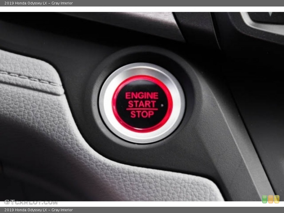 Gray Interior Controls for the 2019 Honda Odyssey LX #129730585