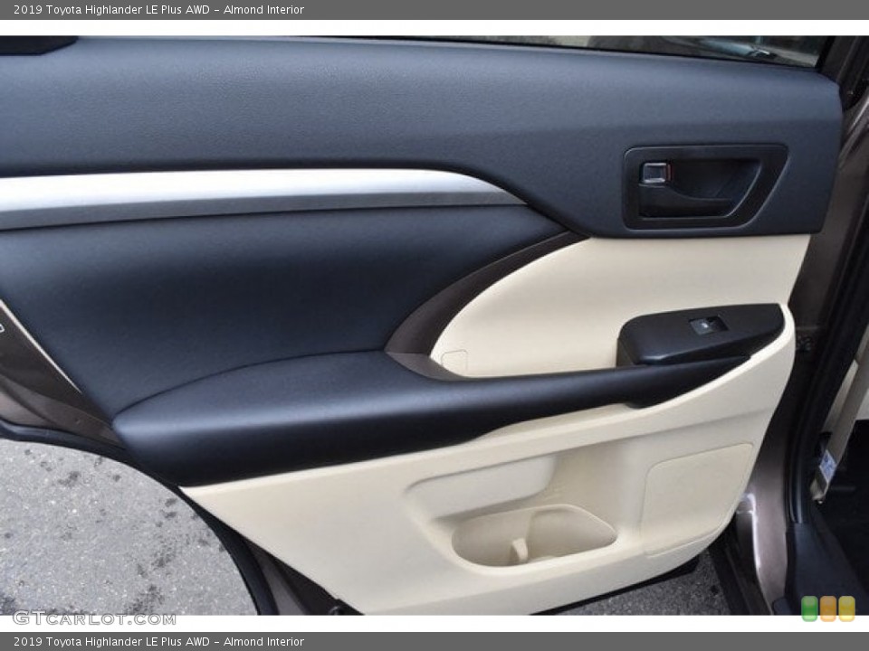 Almond Interior Door Panel for the 2019 Toyota Highlander LE Plus AWD #129734533