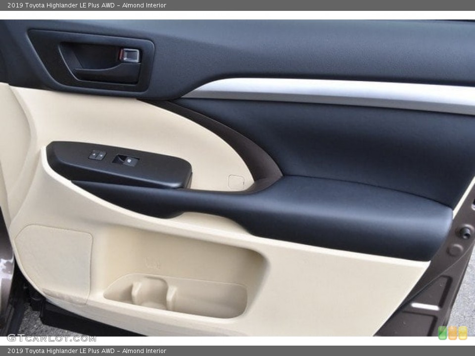 Almond Interior Door Panel for the 2019 Toyota Highlander LE Plus AWD #129734551