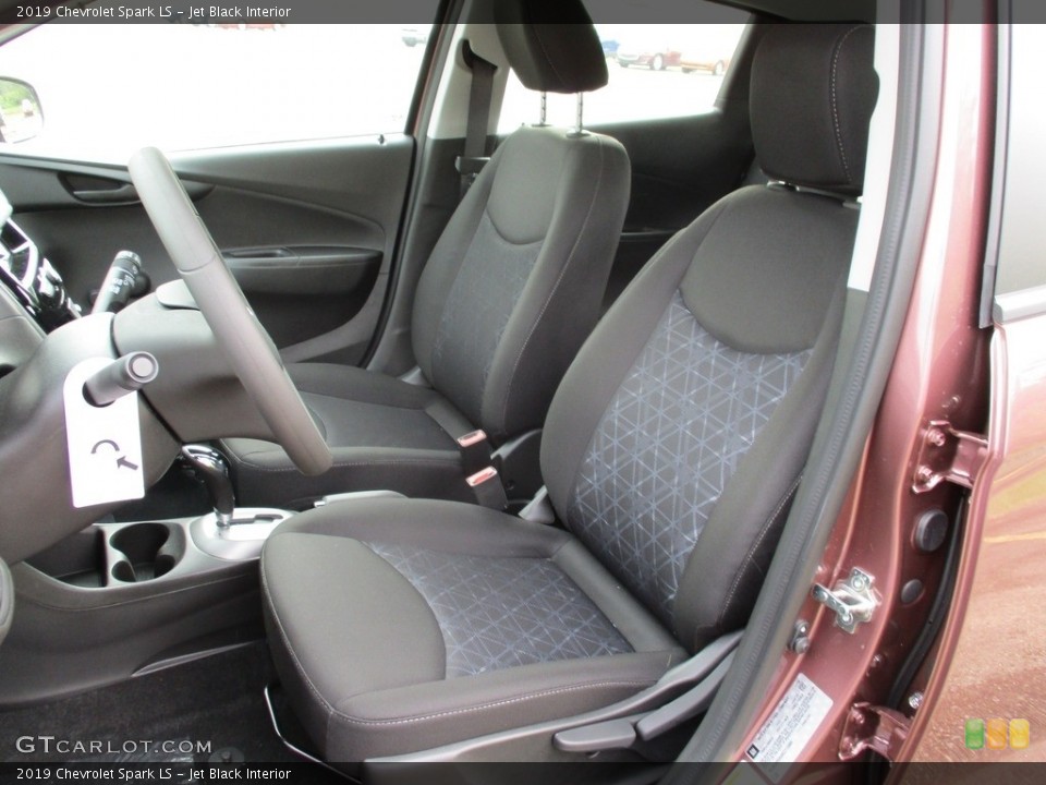Jet Black Interior Photo for the 2019 Chevrolet Spark LS #129737599