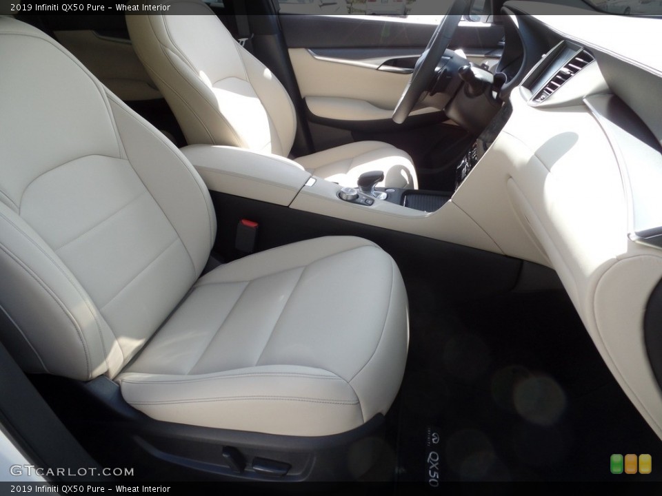 Wheat Interior Photo for the 2019 Infiniti QX50 Pure #129742210