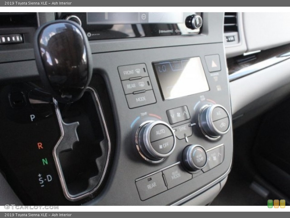 Ash Interior Controls for the 2019 Toyota Sienna XLE #129745723