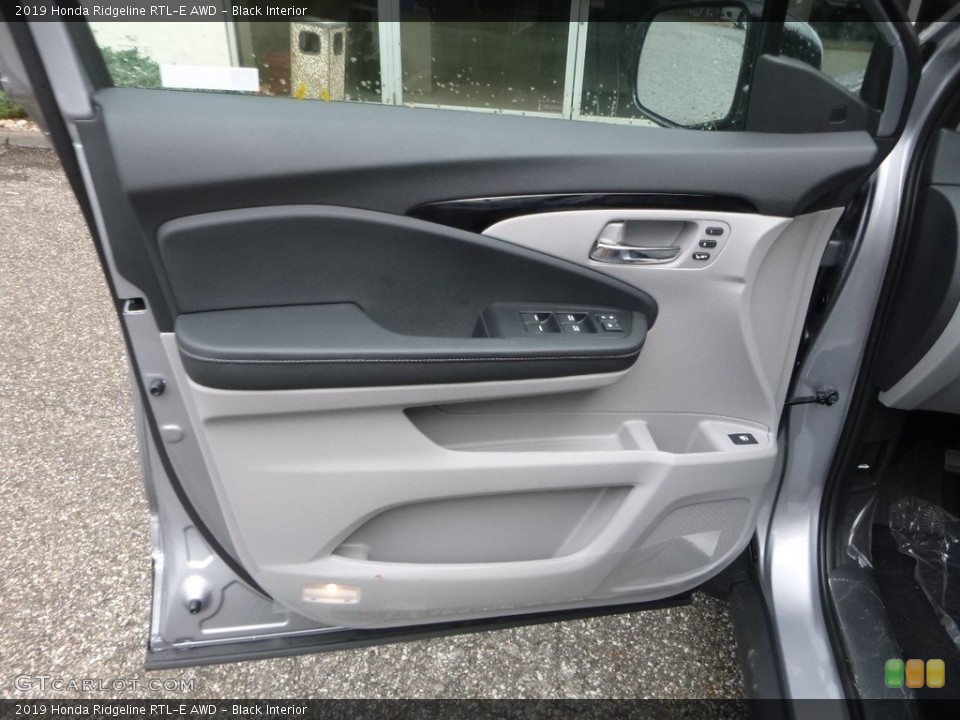 Black Interior Door Panel for the 2019 Honda Ridgeline RTL-E AWD #129758996