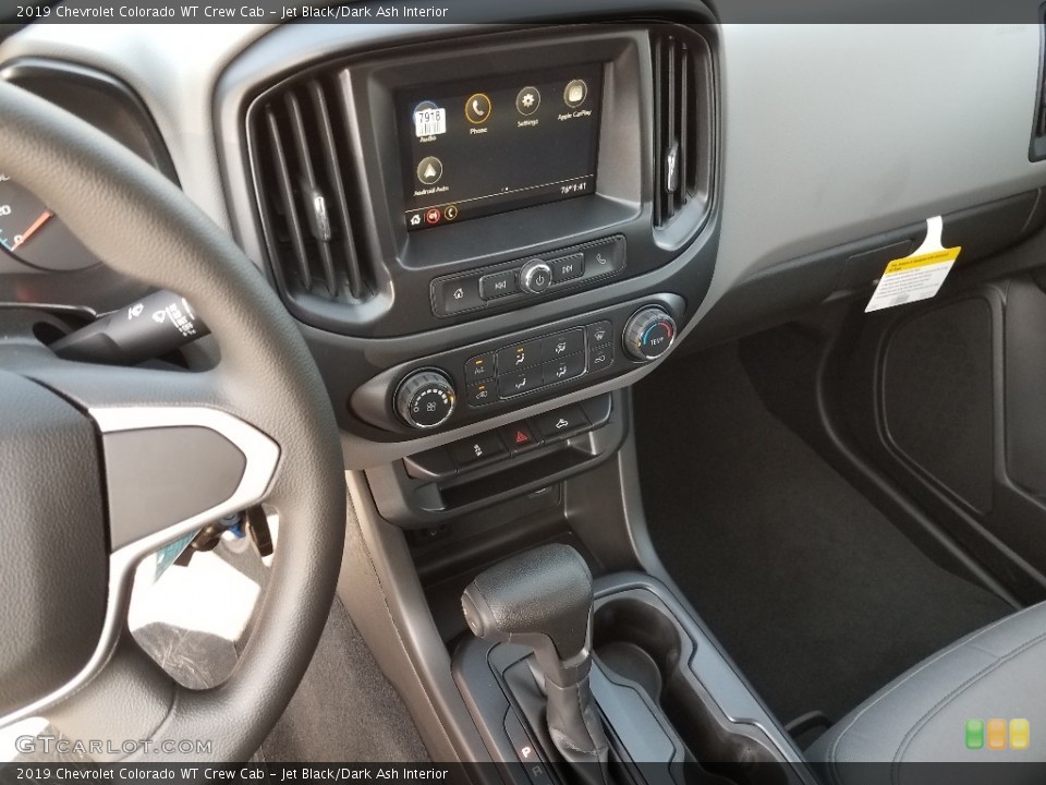 Jet Black/Dark Ash Interior Dashboard for the 2019 Chevrolet Colorado WT Crew Cab #129763574