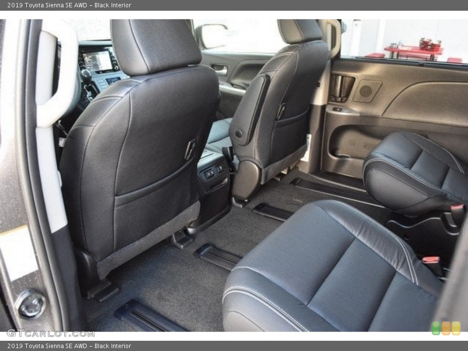 Black Interior Rear Seat for the 2019 Toyota Sienna SE AWD #129765196