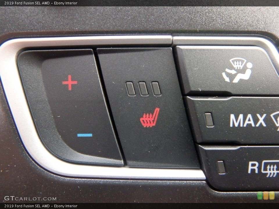 Ebony Interior Controls for the 2019 Ford Fusion SEL AWD #129772773