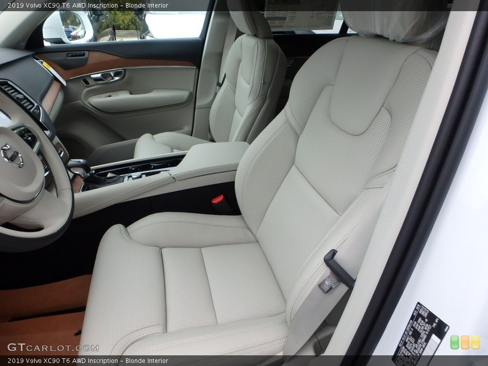 Blonde Interior Front Seat for the 2019 Volvo XC90 T6 AWD Inscription #129787542