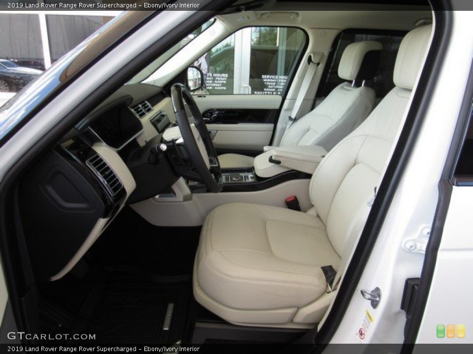 Ebony/Ivory Interior Photo for the 2019 Land Rover Range Rover Supercharged #129789994