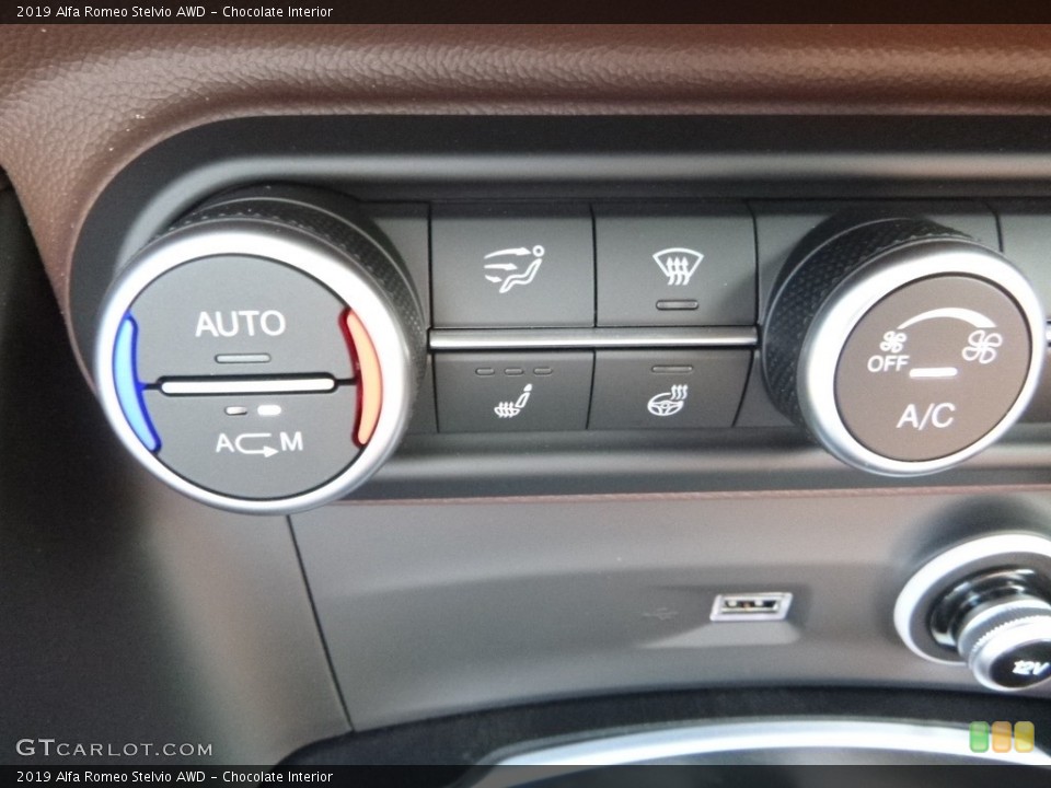 Chocolate Interior Controls for the 2019 Alfa Romeo Stelvio AWD #129806972