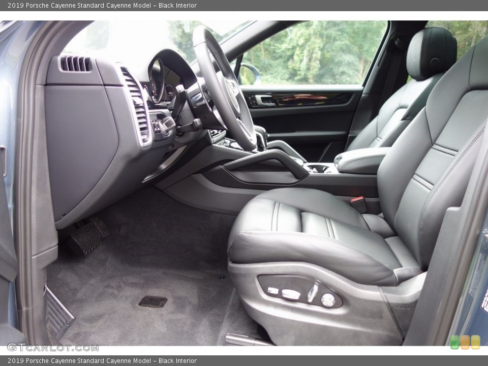 Black Interior Front Seat for the 2019 Porsche Cayenne  #129815297