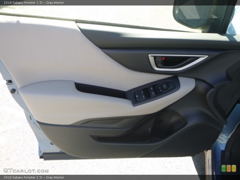 Gray Interior Door Panel for the 2019 Subaru Forester 2.5i #129830395