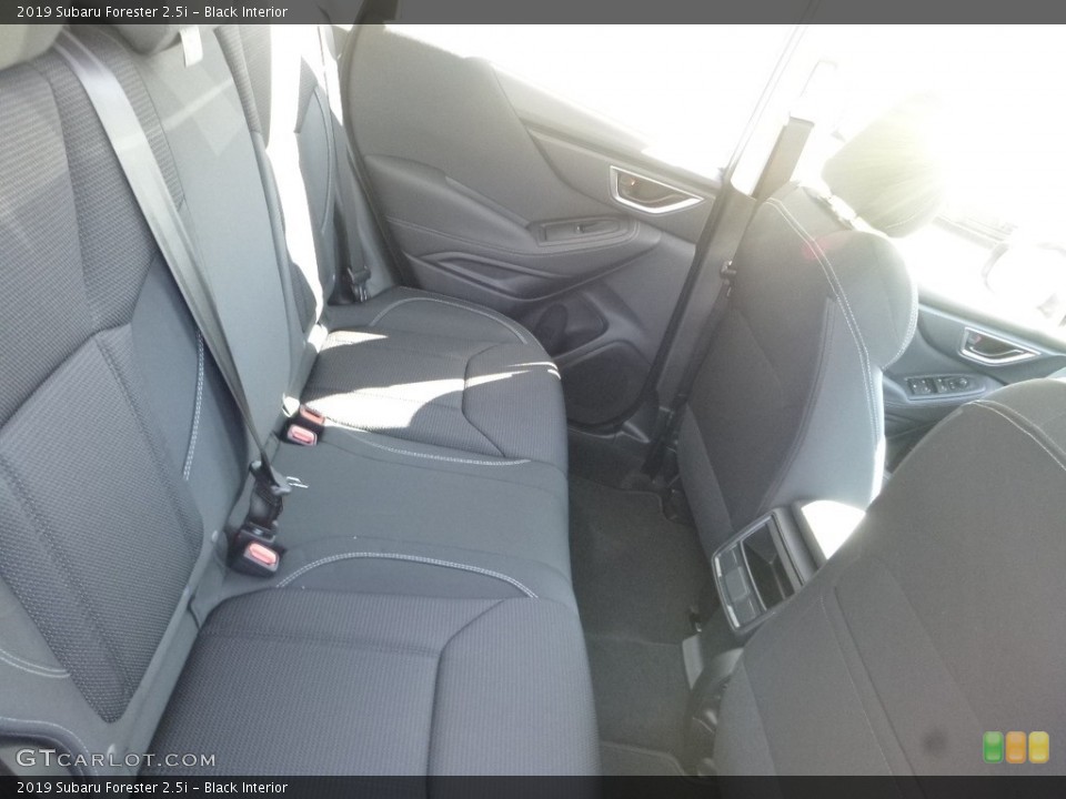 Black Interior Rear Seat for the 2019 Subaru Forester 2.5i #129830866
