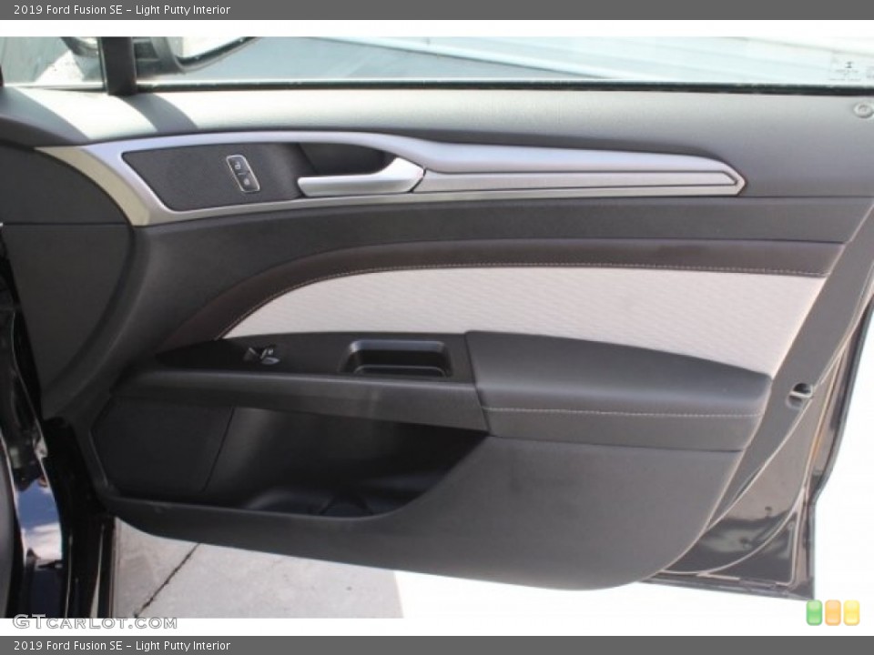 Light Putty Interior Door Panel for the 2019 Ford Fusion SE #129835894