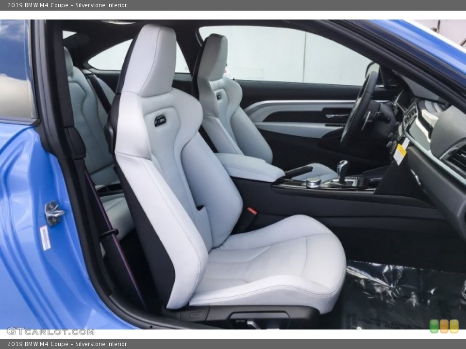 Silverstone Interior Photo for the 2019 BMW M4 Coupe #129862333