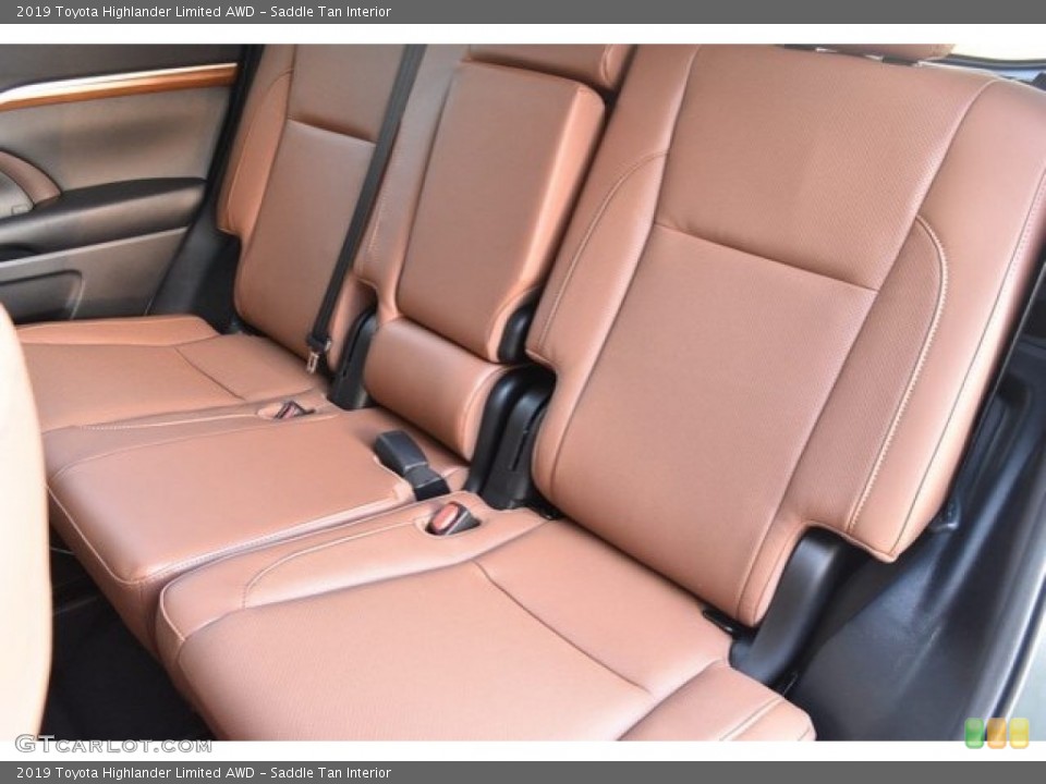 Saddle Tan Interior Rear Seat for the 2019 Toyota Highlander Limited AWD #129863464
