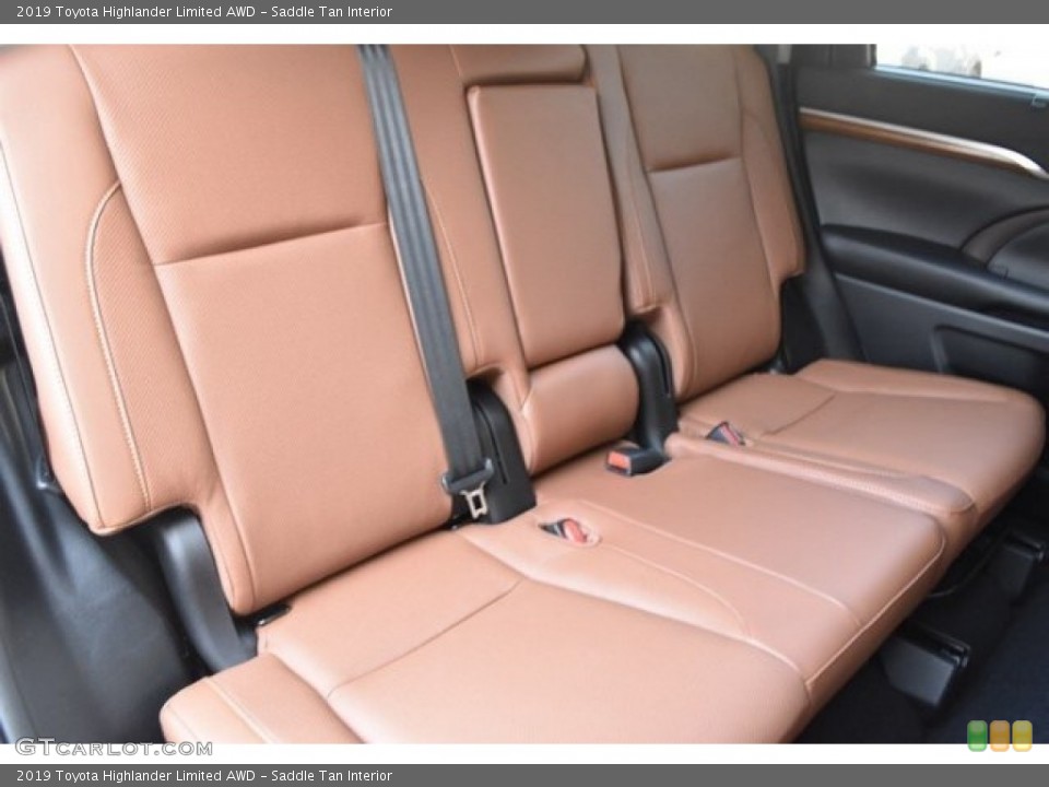 Saddle Tan Interior Rear Seat for the 2019 Toyota Highlander Limited AWD #129863542