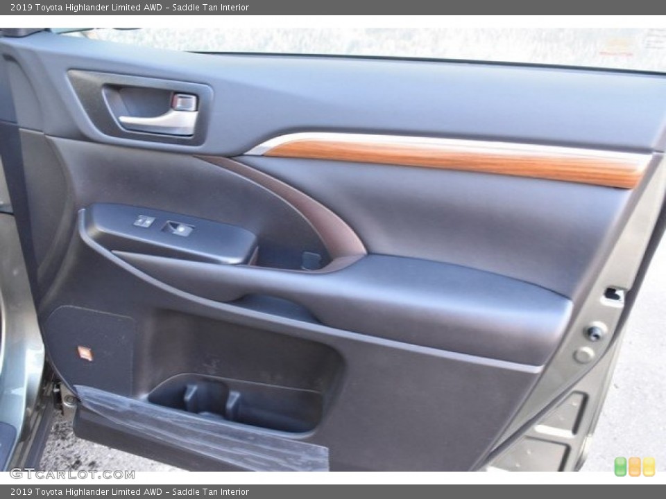 Saddle Tan Interior Door Panel for the 2019 Toyota Highlander Limited AWD #129863635