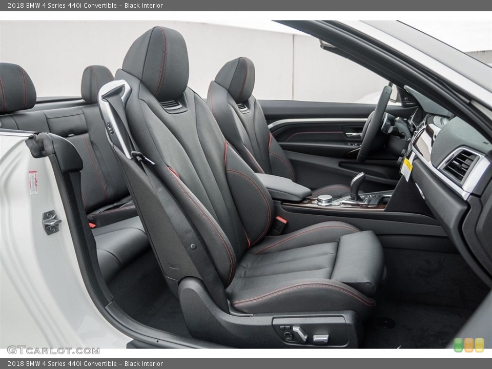 Black Interior Photo for the 2018 BMW 4 Series 440i Convertible #129863848