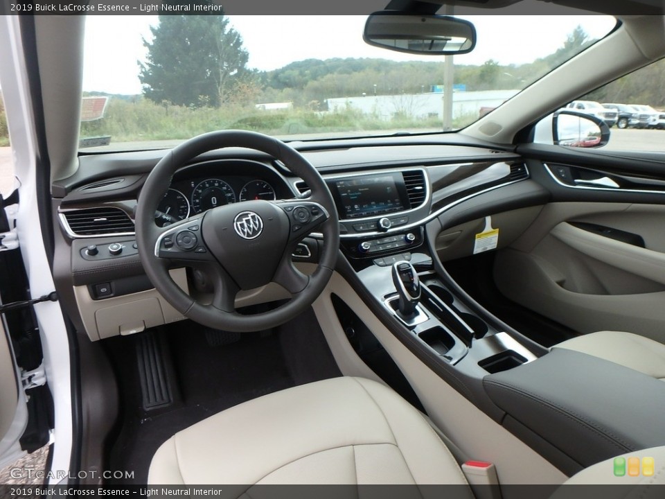 Light Neutral Interior Photo for the 2019 Buick LaCrosse Essence #129878242
