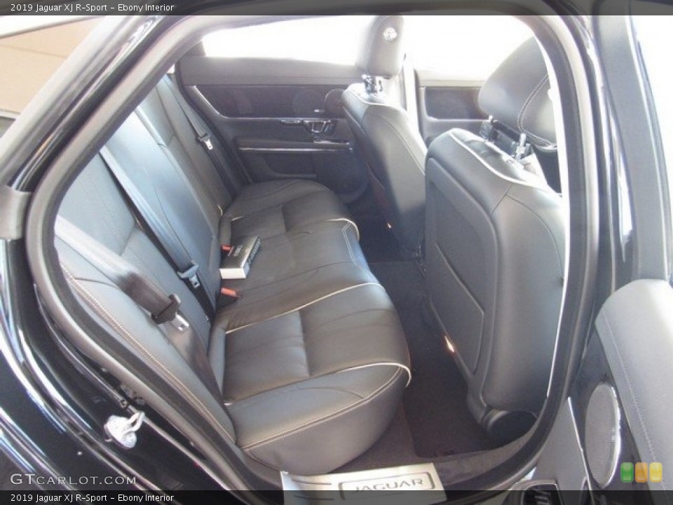 Ebony Interior Rear Seat for the 2019 Jaguar XJ R-Sport #129906063