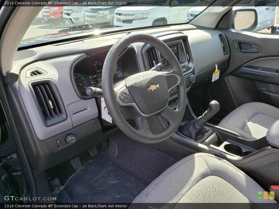 Jet Black/Dark Ash Interior Photo for the 2019 Chevrolet Colorado WT Extended Cab #129927283