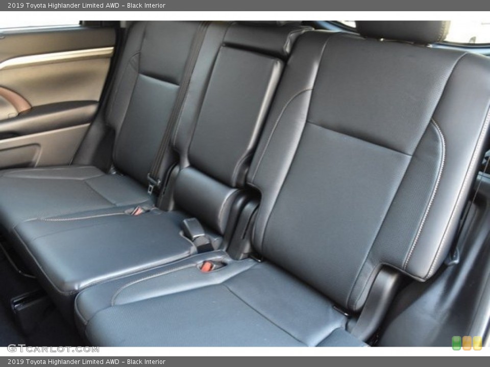 Black Interior Rear Seat for the 2019 Toyota Highlander Limited AWD #129927610