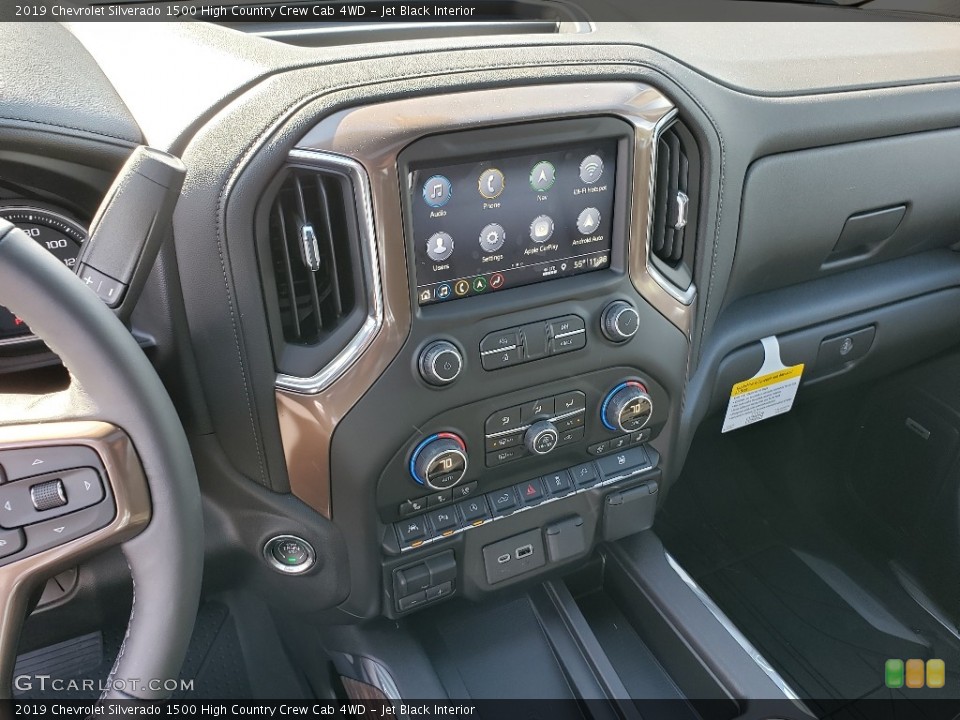 Jet Black Interior Controls for the 2019 Chevrolet Silverado 1500 High Country Crew Cab 4WD #129929560