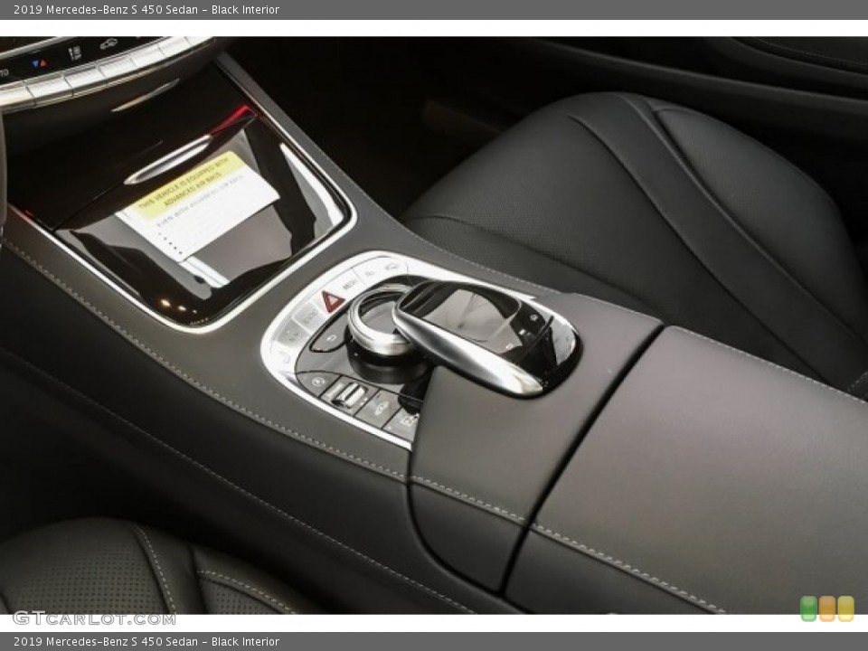 Black Interior Controls for the 2019 Mercedes-Benz S 450 Sedan #129958900