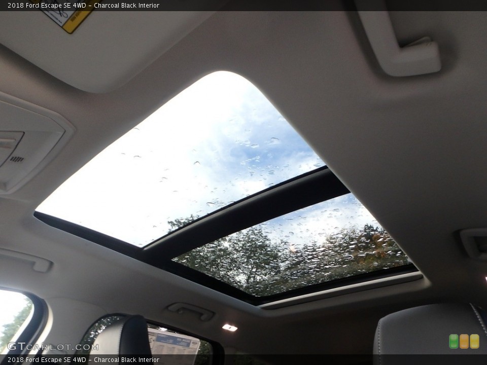 Charcoal Black Interior Sunroof for the 2018 Ford Escape SE 4WD #129959962