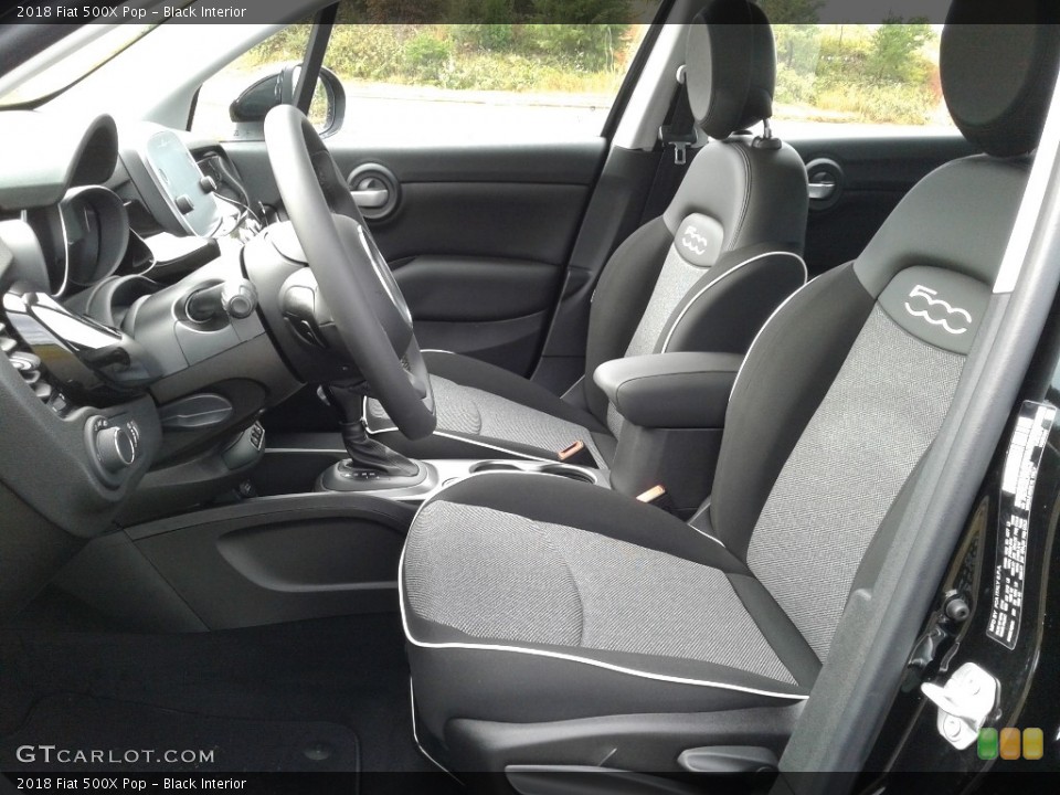 Black Interior Photo for the 2018 Fiat 500X Pop #129963943