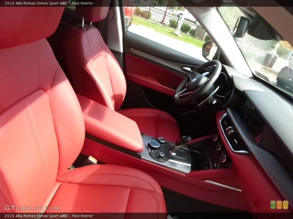 Red Interior Photo for the 2019 Alfa Romeo Stelvio Sport AWD #129970645