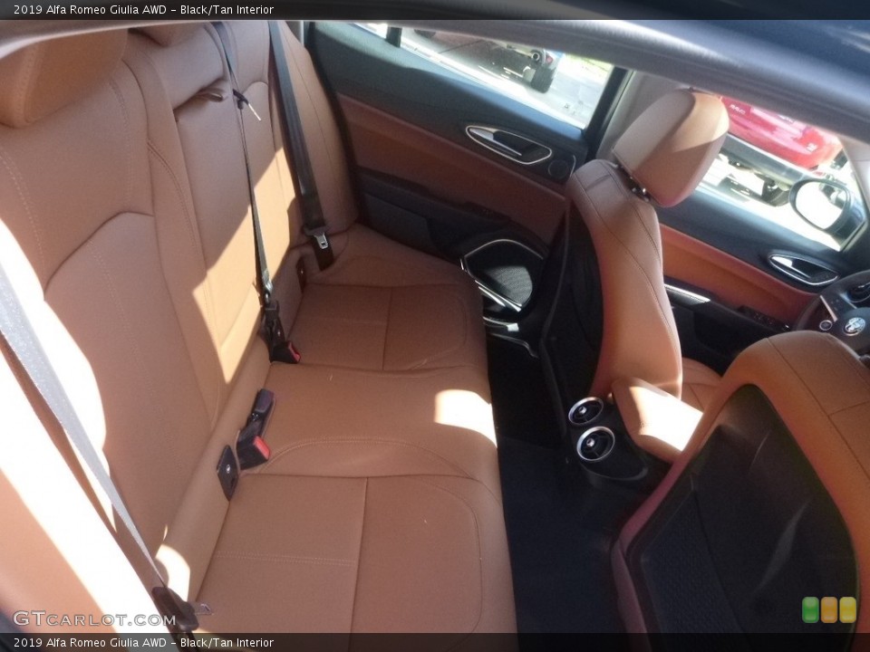 Black/Tan Interior Rear Seat for the 2019 Alfa Romeo Giulia AWD #129971323