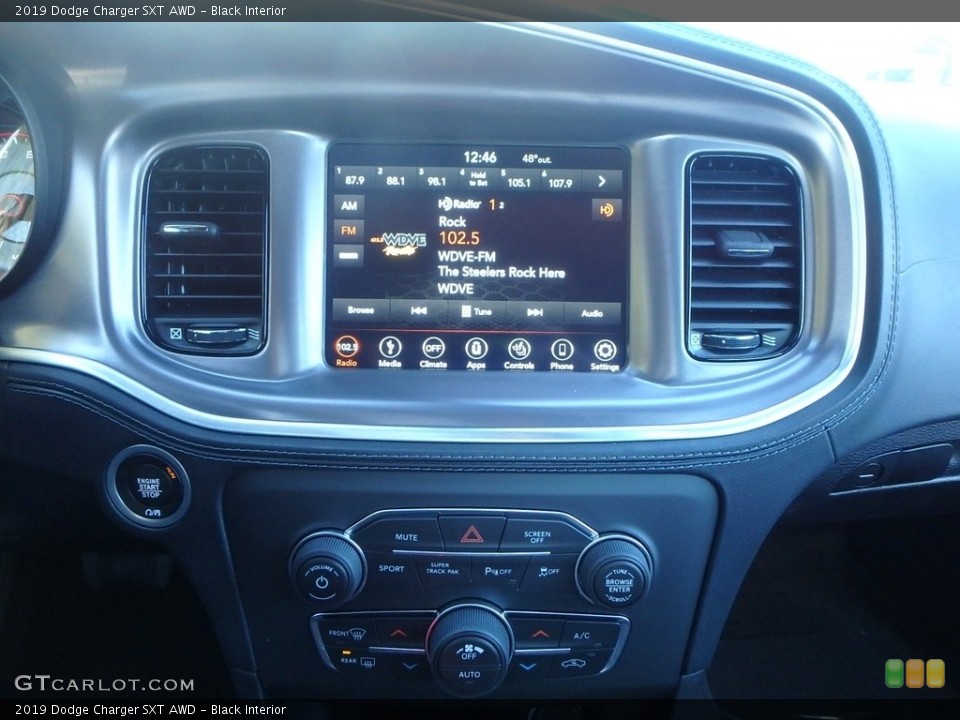 Black Interior Controls for the 2019 Dodge Charger SXT AWD #129983431