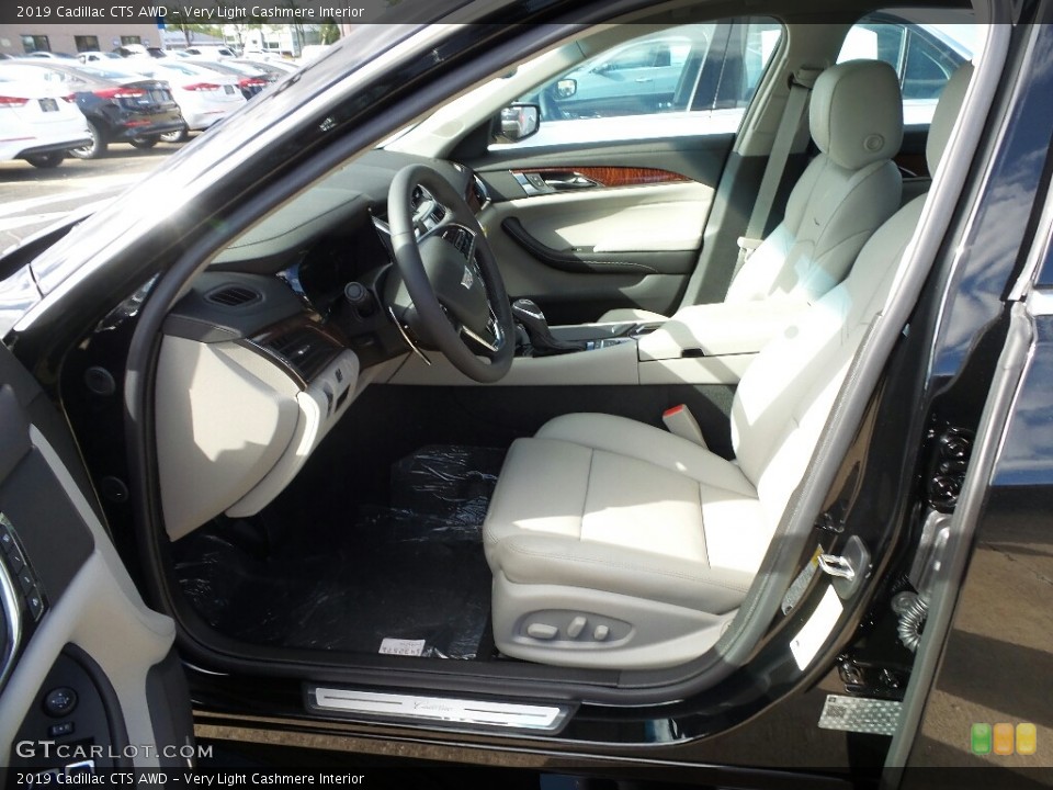 Very Light Cashmere Interior Photo for the 2019 Cadillac CTS AWD #129992170
