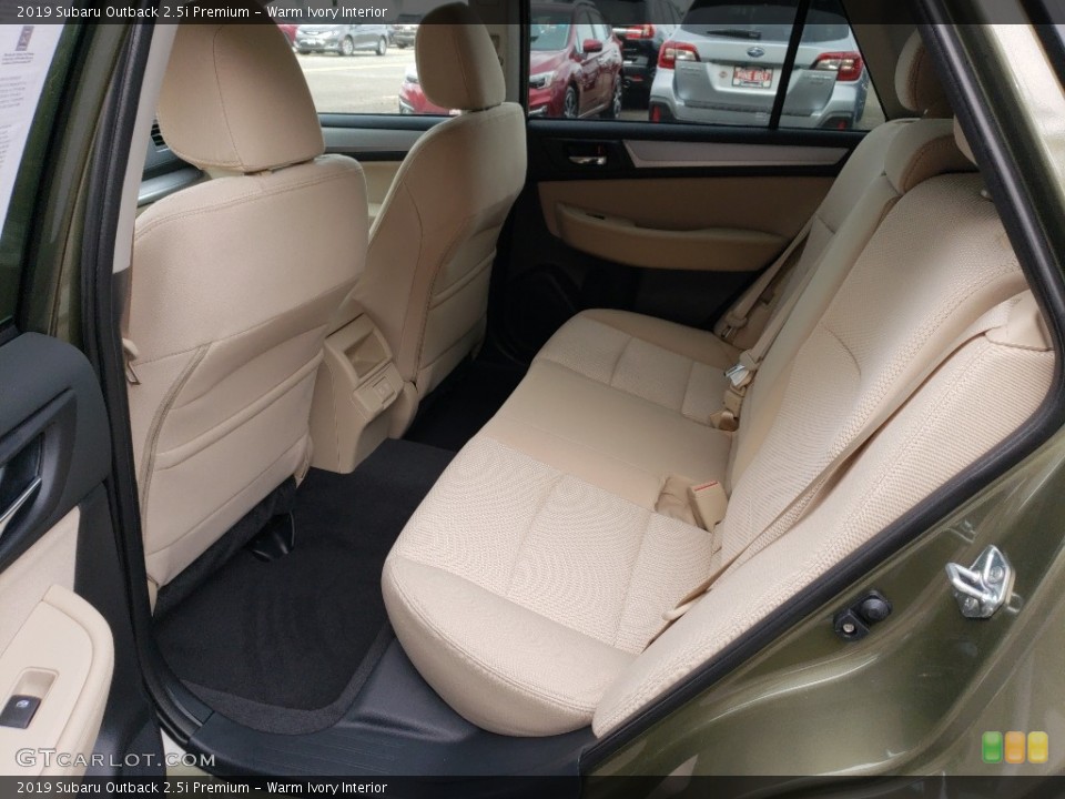 Warm Ivory Interior Rear Seat for the 2019 Subaru Outback 2.5i Premium #129995721